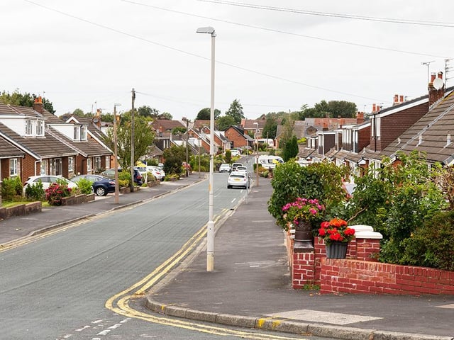 Longsands had 1,541.0 Covid-19 cases per 100,000 people in the latest week, a fall of 40.9%.
