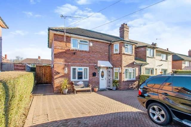 This property on the market in Leeds proved so popular that the owners had to pause bookings for viewings.