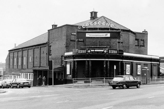 The Crescent on Dewsbury Road at Beeston in October 1986.