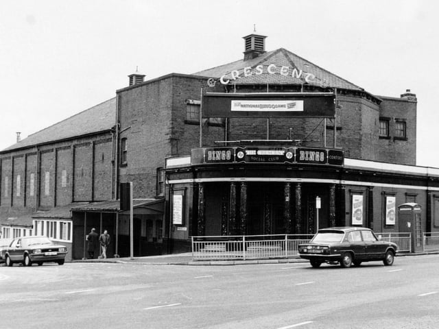 The Crescent on Dewsbury Road in October 1986.