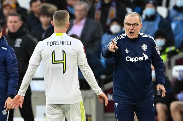 Leeds United head coach Marcelo Bielsa issues instructions to Adam Forshaw from the sidelines. Pic: Justin Tallis.