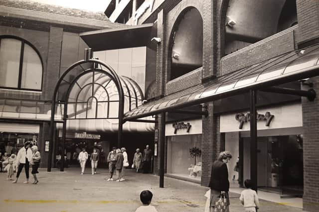 Readers have commented about photos of Goldberg whilst looking through previous picture galleries. The ladies fashion store was a huge hit in the 1980s. Mothercare is to the left at the entrance to Houndshill