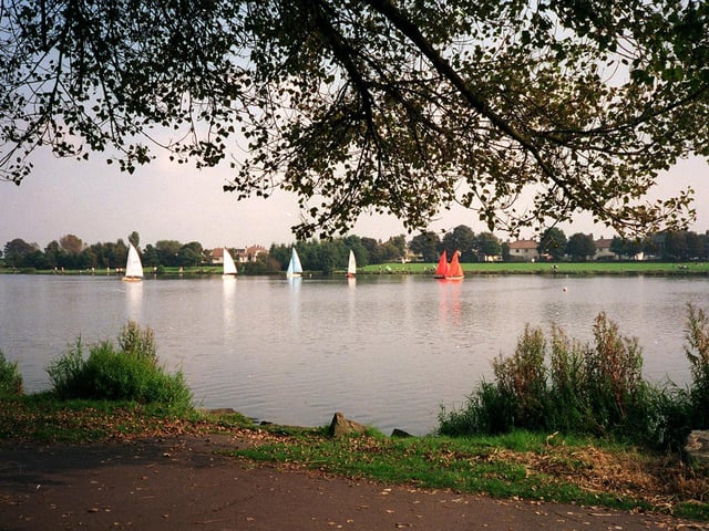 Sunday morning sailors at Yeadon Tarn in September 1998.
