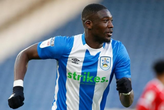 Yaya Sanogo has been without a club since he was released by Huddersfield Town last summer and is on the hunt for a new club, admitting he 'needs for someone to give me a chance'. The former Arsenal striker has been training with Toulouse. (La Depeche)

Photo: John Early