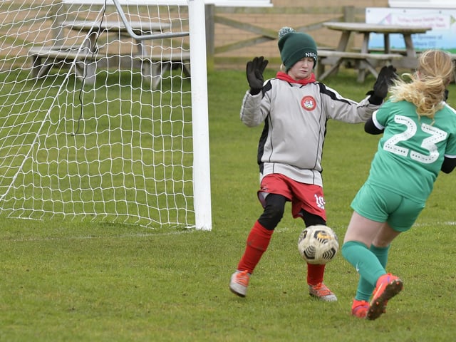 Scarborough Ladies FC Under-11s v Wigginton Grasshoppers Under-11s
Photo by Richard Ponter
