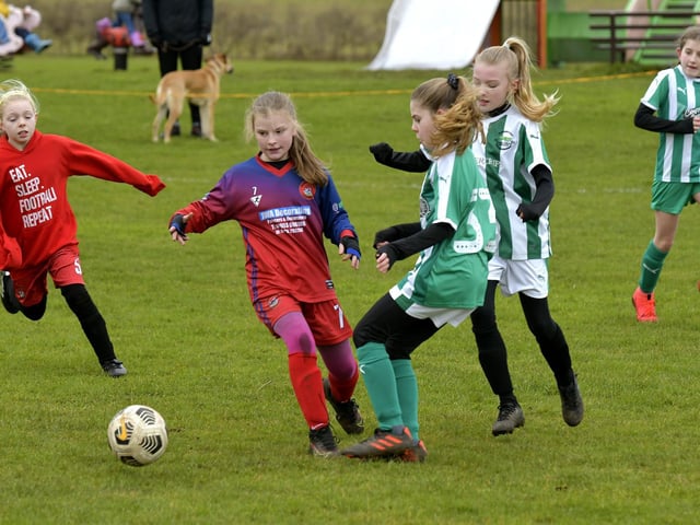 Scarborough Ladies FC Under-11s v Wigginton Grasshoppers Under-11s
Photo by Richard Ponter