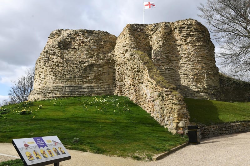 Parks and attractions across the district will reopen from Monday. Pontefract Castle grounds and toilets will remain open, though the cafe will serve takeaway food and drink only. The shop will re-open on 13 April. Sandal Castle grounds will remain open. The Castle Café has now re-opened and is open 9.30 am – 2.30 pm, Friday to Monday. The café will be closed Tuesday to Thursday. Country parks will stay open, with the cafe at Pugneys serving takeaway food and drink only.