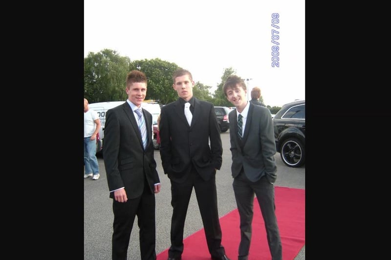 Prom pictures from Wellfield Business and Enterprise College, Leyland in 2009