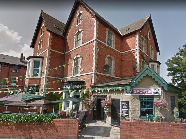 Opening on Fridays, Saturdays and Sundays from April 16. Food and drinks will be served, initially with a reduced menu, and booking is essential.