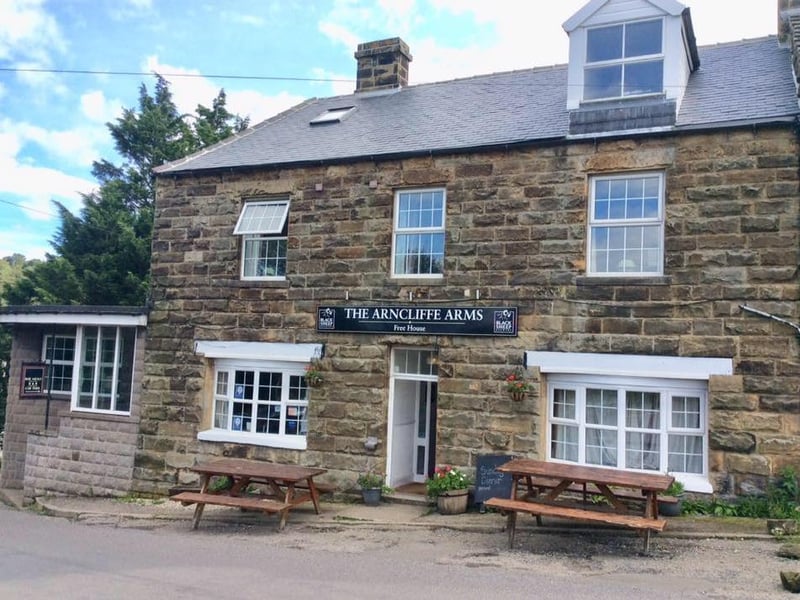 Arncliffe Arms, Glaisdale
(Weekends only from Friday April 16)
Friday 5pm-9pm
Saturday & Sunday 12pm-9pm
Also take away food.