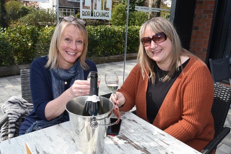 Photo Neil Cross; Friday afternoon drinks at the Lime Bar, Penwortham - Gemma Catterall and Joanna Lough