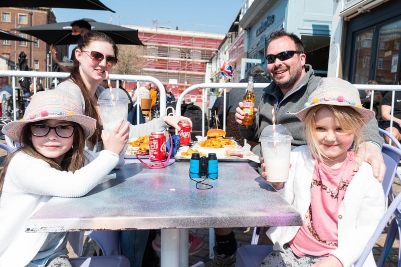 (l-r) Tabitha, Gemma, James and Heidi Cook enjoy a burger and milkshakes at Pastels.