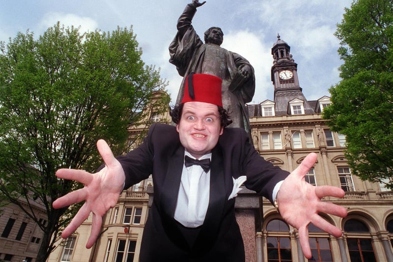 Tommy Cooper look-a-like James Henry Parker is pictured outside the Leeds Post Office in City Square where he gave a sneak preview of a forthcoming play about the comic's career.