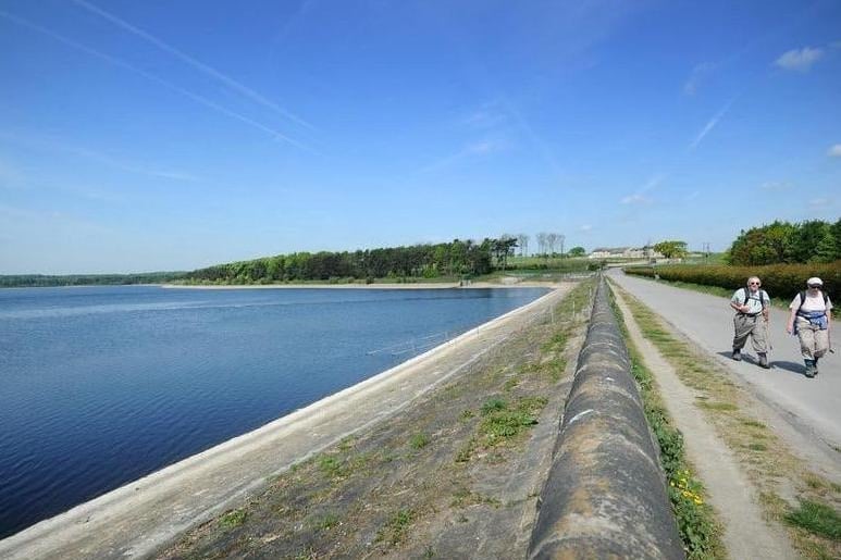 Eccup Reservoir in north Leeds offers beautiful views across the water. You can walk around the edge of the reservoir, soaking up the splendid scenery as you do so.