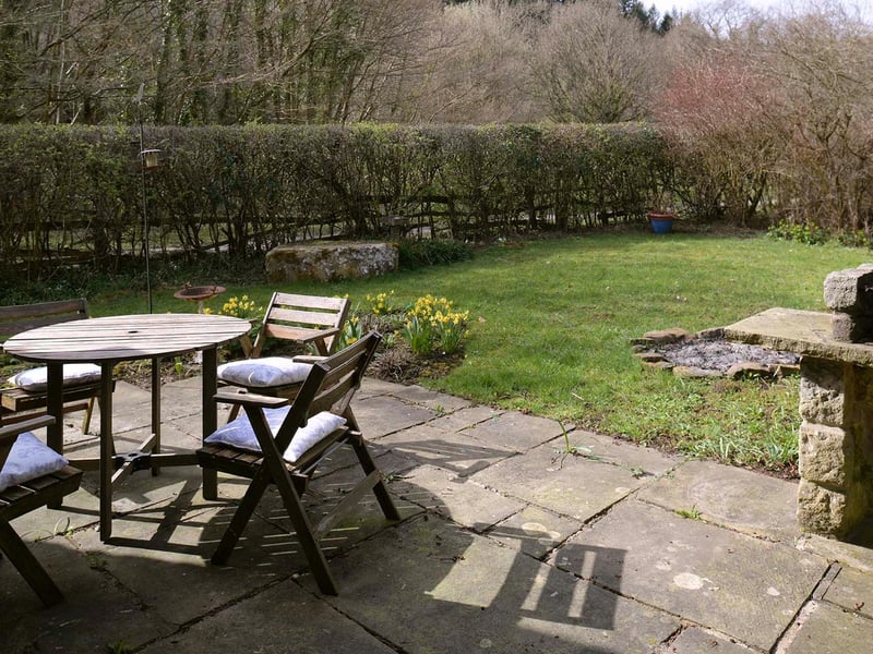 Outdoor area for al fresco dining.