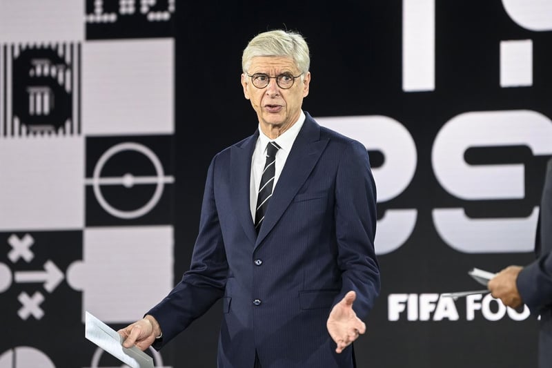 Former Arsenal manager Arsene Wenger is believed to be ready to back a potential takeover bid, alongside Spotify chief Daniel Ek and three former players, Patrick Vieira, Thierry Henry and Dennis Bergkamp. (BeIN Sports, via Mirror)

However, Arsenal owners Stan Kroenke and Josh Kroenke "are not selling any stake" in the club.