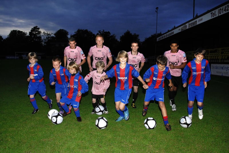 NADV. Members of Pannal Ash JFC enjoy a kick around with Harrogate Town at Wetherby Road. 100922AR4pic3.
