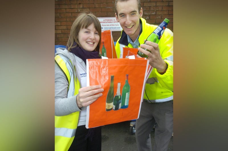 Alyson Readman and Harry Briggs are pictured with the new reusable bottle bags.