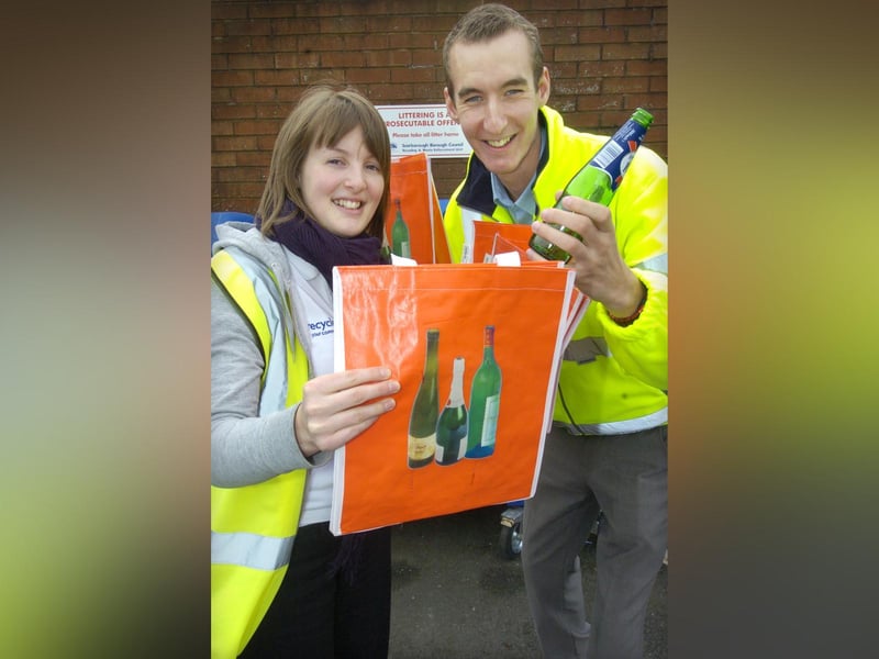 Alyson Readman and Harry Briggs are pictured with the new reusable bottle bags.