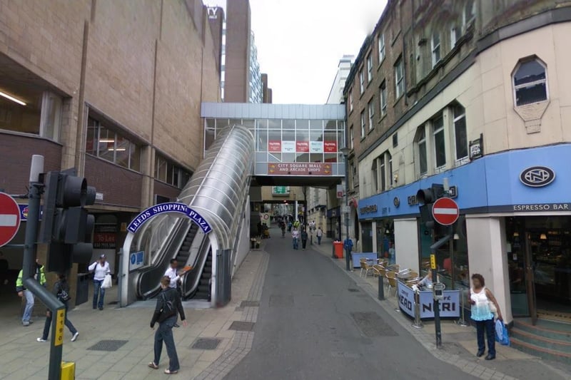 The outdoor escalator was still a feature on Albion Street in 2008.