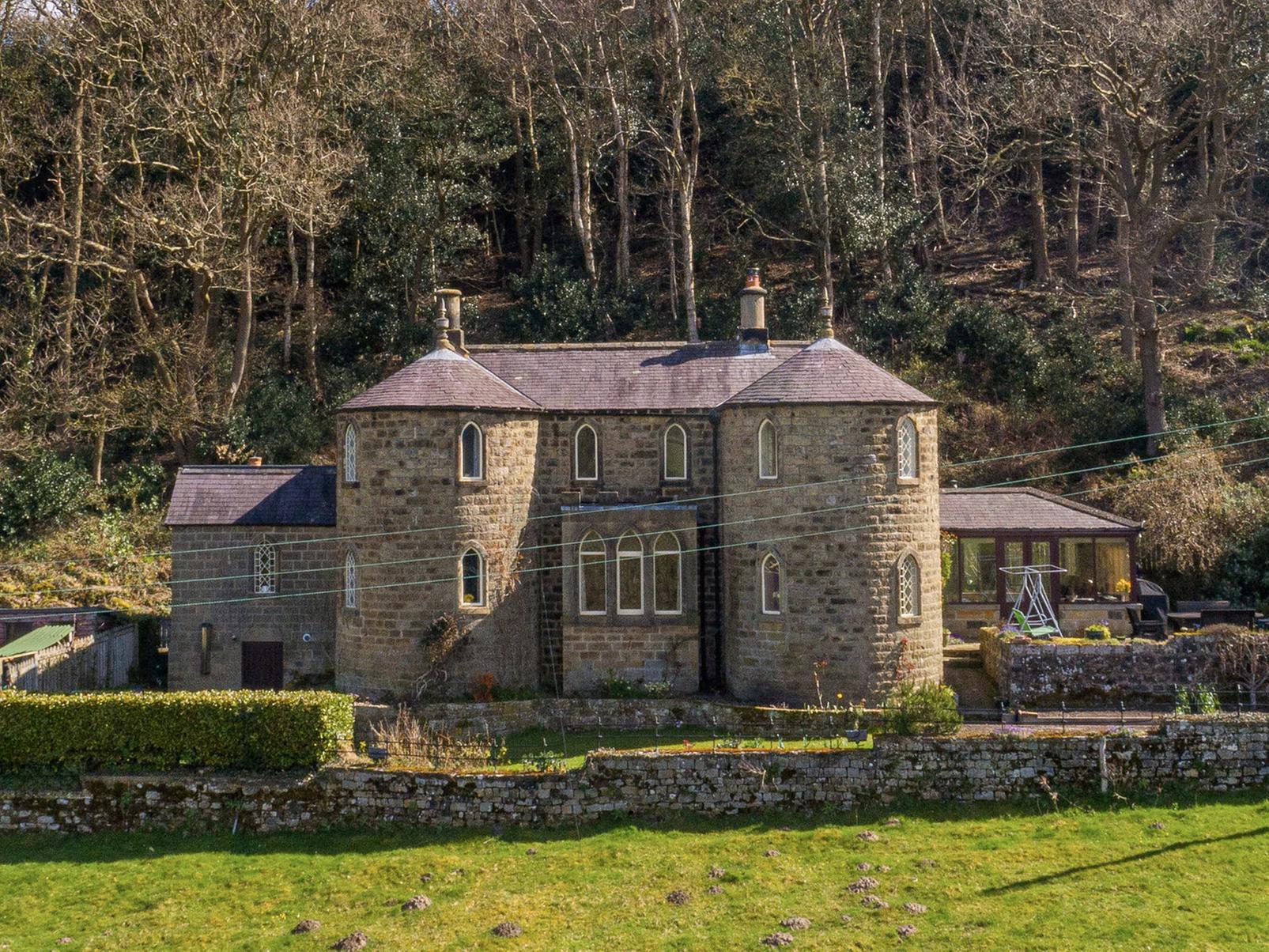 The stunning fairy-tale like castle Knox Hall in Harrogate.