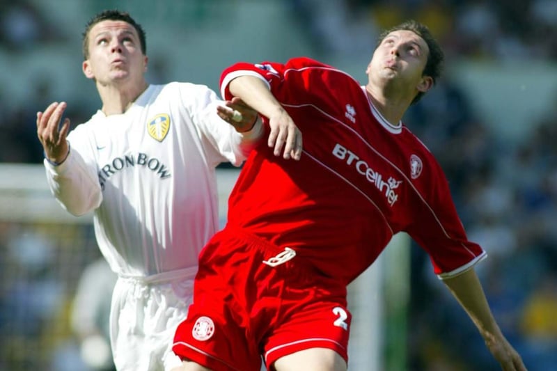 All eyes to the sky for Ian Harte and Middlesbrough's Noel Whelan.