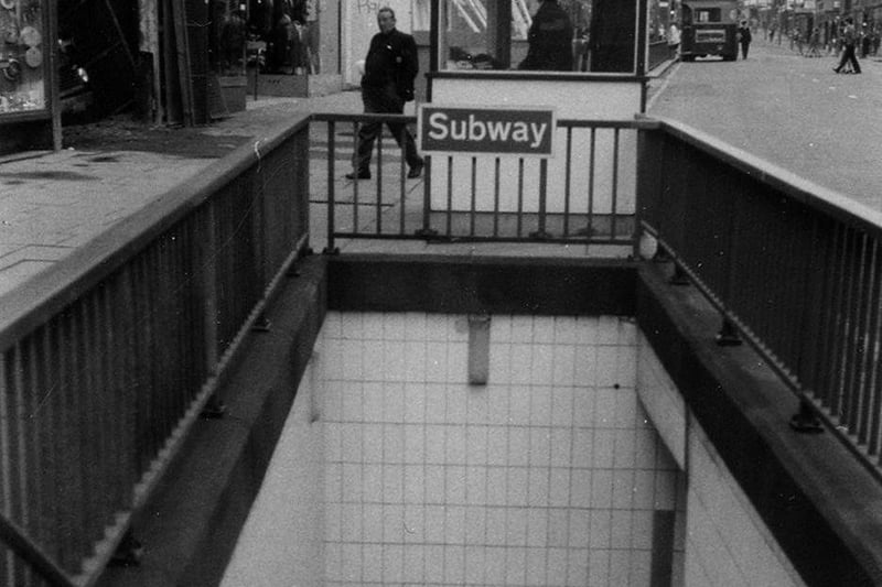 Did you know Briggate boasted a subway back in the day? This photo was taken between 1970 and 1973.
Photo: Leeds Libraries, www.leodis.net