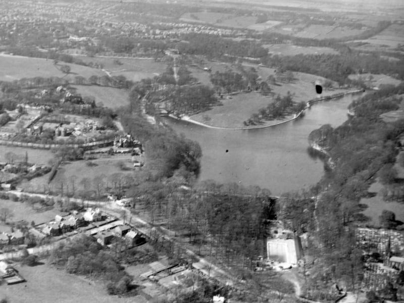 Wetherby Road below with St. Johns Church bottom right. Open air swimming pool with Waterloo Lake in centre. Cobble Hall Golf Course on right.