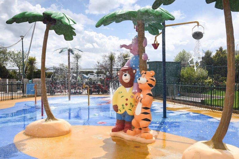 The outdoor splash zone area at Cala Gran holiday park.
