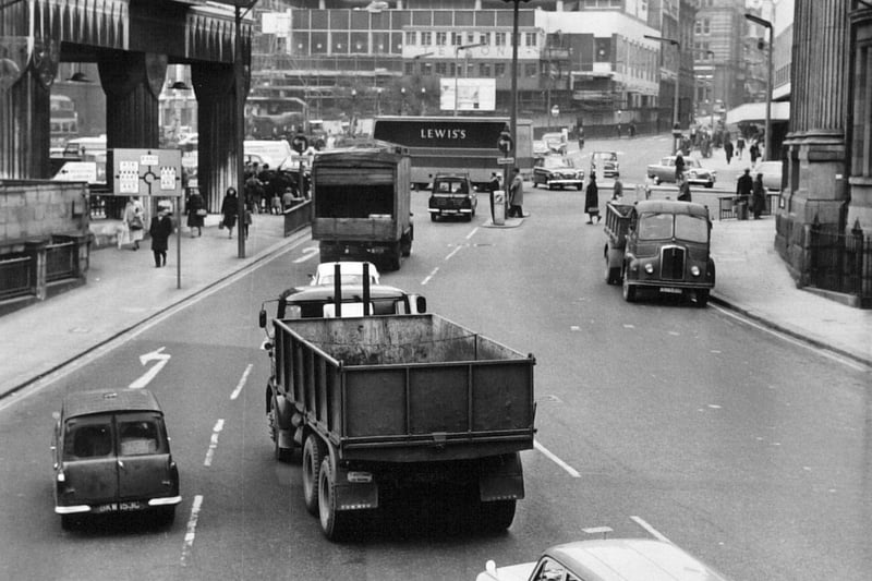 Bishopgate looking towards City Square in November 1966.