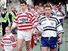 Andy Farrell leads out Wigan