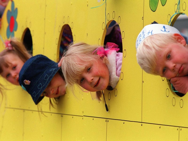 Enjoy these photo memories of Pudsey Carnival from the 1990s and early 2000s. 
