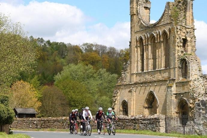 If you enjoy a ride with a view try local classics like the Leavening Loop, the Yorkshire Wolds Cycle Route starting at Malton, the Bransdale Loop starting at Kirkbymoorside, or Ryedale Folk Museum’s heritage route around Kirkdale.