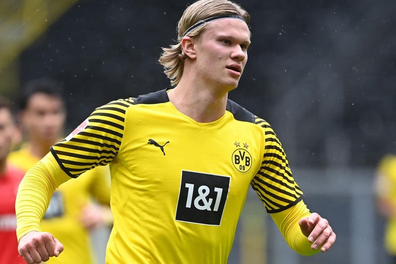 Borussia Dortmund striker Erling Braut Haaland has insisted that he has respect for his contract at the club in an apparent hint he will not be moving this summer. (Independent)