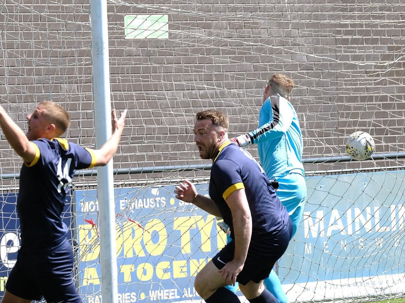 PHOTO FOCUS - Angel v Trafalgar in NRCFA Sunday Challenge Cup final
PHOTOS BY RICHARD PONTER