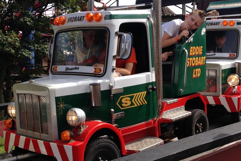 Get ready to go trucking, a must for any child as they take a ride in their very own lorry! These trucks offer youngsters a chance to grab the wheel and help drive the truck around all 200 metres of the HGV course.
