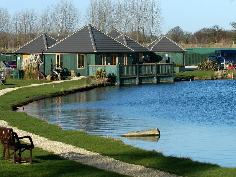For more serious swimmers, this park near Pocklington houses a man made lake with a maximum depth of 7 foot. The course is 400m long and swim sessions are held throughout the week for different age groups.