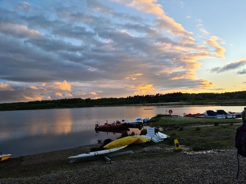 This water park at Wykeham lake is home to many water sports but also a 250m open water swim challenge. Sessions run on Mondays, Tuesdays, Thursdays and weekends and water temperature averages 18 degrees.
