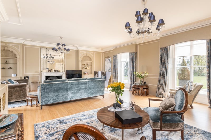 The stunning drawing room is one of the first general reception rooms in the main house. The luxuriously decorated room has large ornate windows overlooking the gardens, allowing lots of light into the room. It also benefits from a snug bar area, making it a great place to entertain.