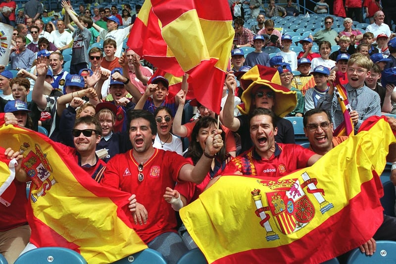 Spanish fans celebrate after Alfonso Perez scored an equaliser against Bulgaria during the Group B clash at Elland Road.