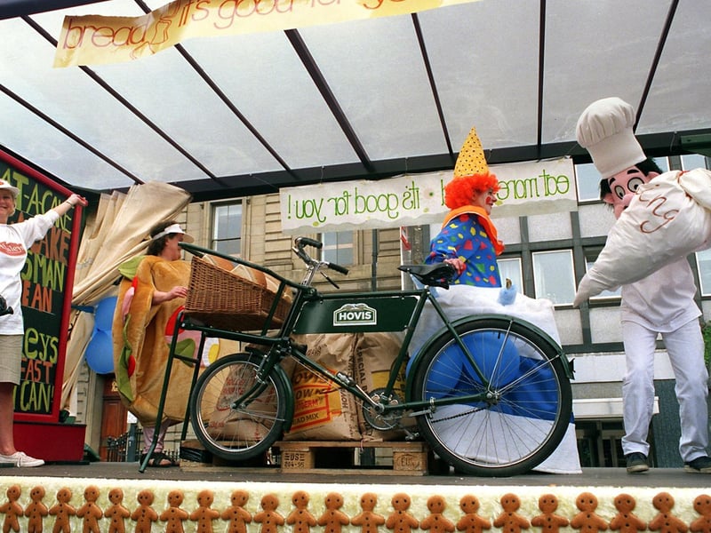Ainsleys family bakery, which was celebrating 60 years as a business, won a prize with their float at the Lord Mayor's Parade.