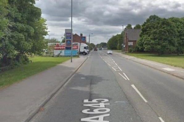 A645 Wakefield Road, Featherstone - between Station Lane and 140m West of Lister Road (40mph Signs)