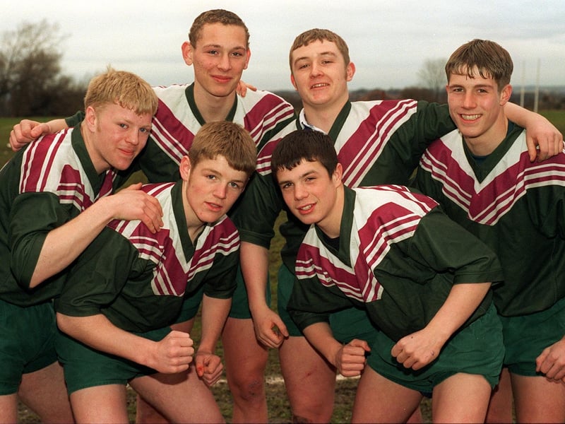 Players from Hunslet & Morley Schools RL who have been selected to play for England Schools RL in France. Back: Derek Harper, David Riley, Steven Campbell, Gary Smith. Front: Karl Pratt and Scott Rhodes