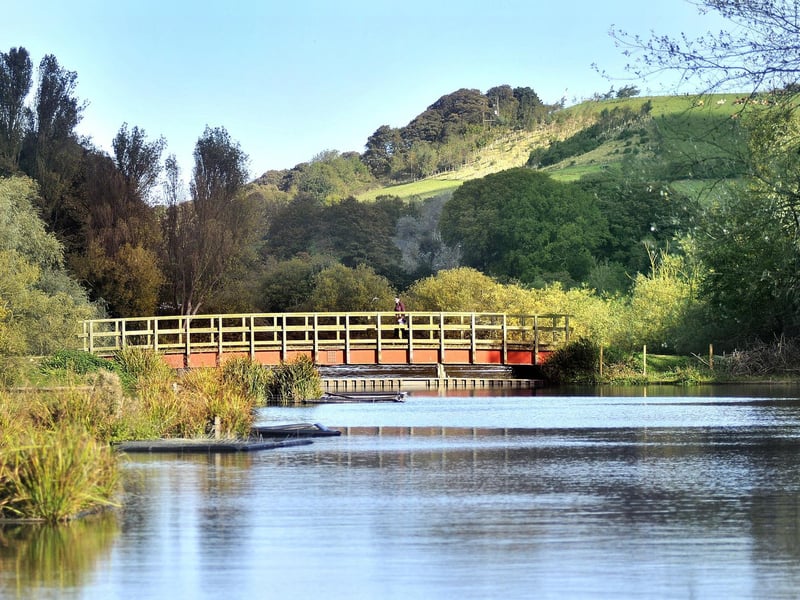 At one time, the mere spanned over 16 hectares in size, but when the railway came to Scarborough in 1844 it was greatly reduced to make room - but it still remains a beautiful picnic spot and has a cafe and car park.