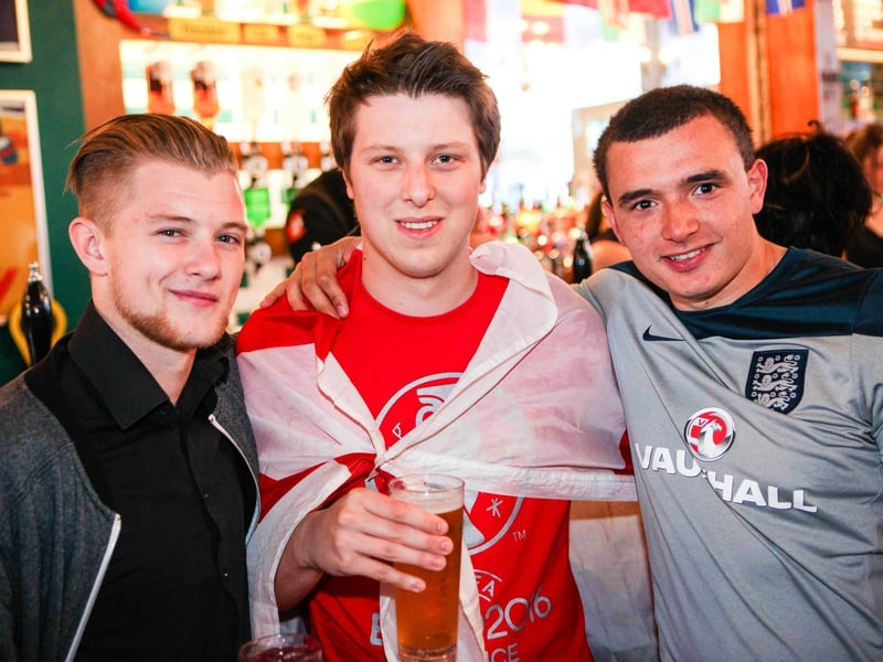 Curtis, Jordan & Stefan all ready to cheer England on in the Euros in Scarborough Flyer.