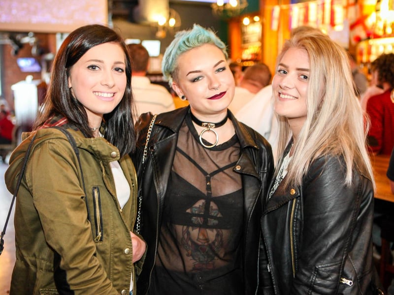 Chloe, Jess & Carla enjoying a cheeky mid-week drink in Scarborough Flyer.