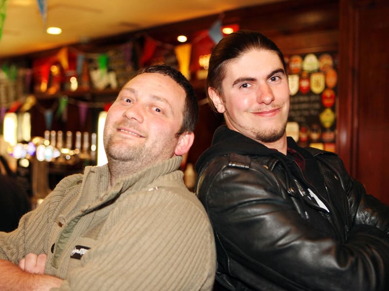 Jon & Joe catch up for a couple in Lord Rosebery's.