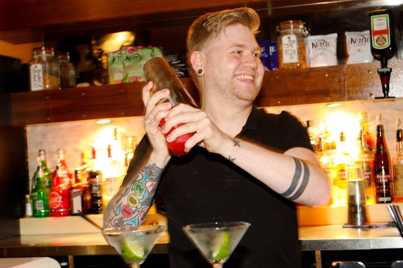 Danny mixing the drinks for the punter's in Blue Lounge.