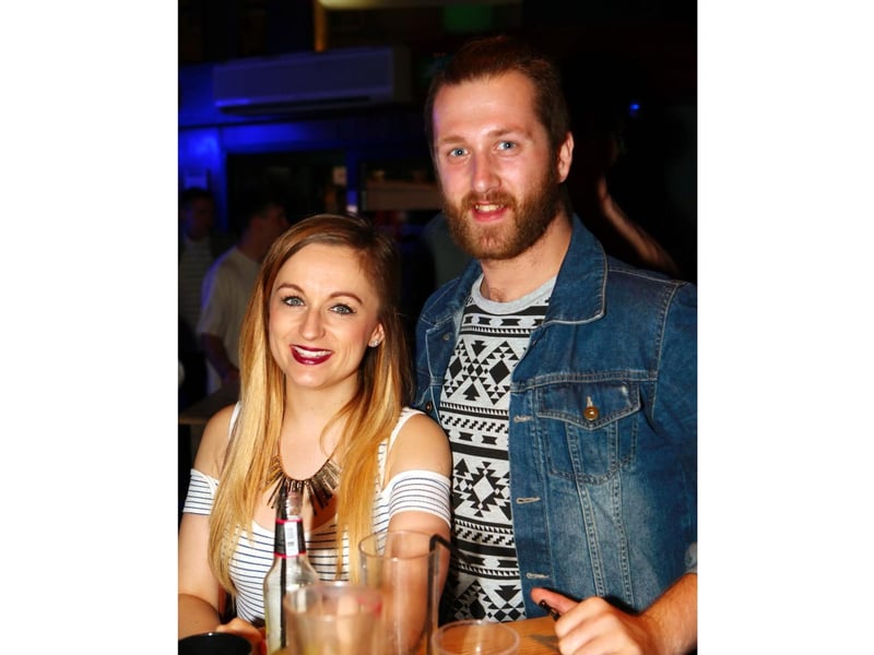 Laura & Wayne enjoy a drink and a catch up in Blue Lounge.