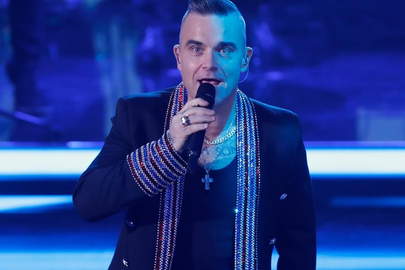 Brilliant Stages was approached in early 2017 to produce a complex multi-dimensional concert touring stage set for Robbie Williams’ The Heavy Entertainment Show Tour